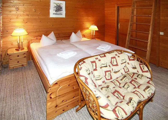 Blockhaeuser Am Faehrsee, * テンプリーン