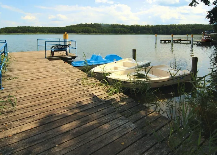 Blockhaeuser Am Faehrsee, *